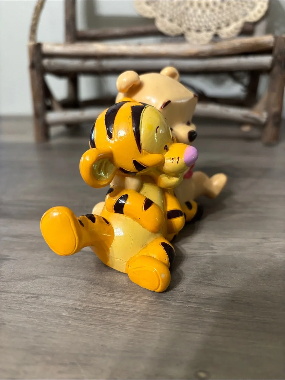VTG Baby Tigger Hugging Pooh Bear Collectors Piece Disney Decopac Rubber Figure